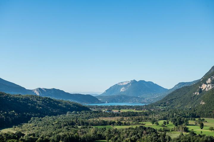 Activités et loisirs autour de la Ferme de Gy : découvrez la richesse du territoire de Giez